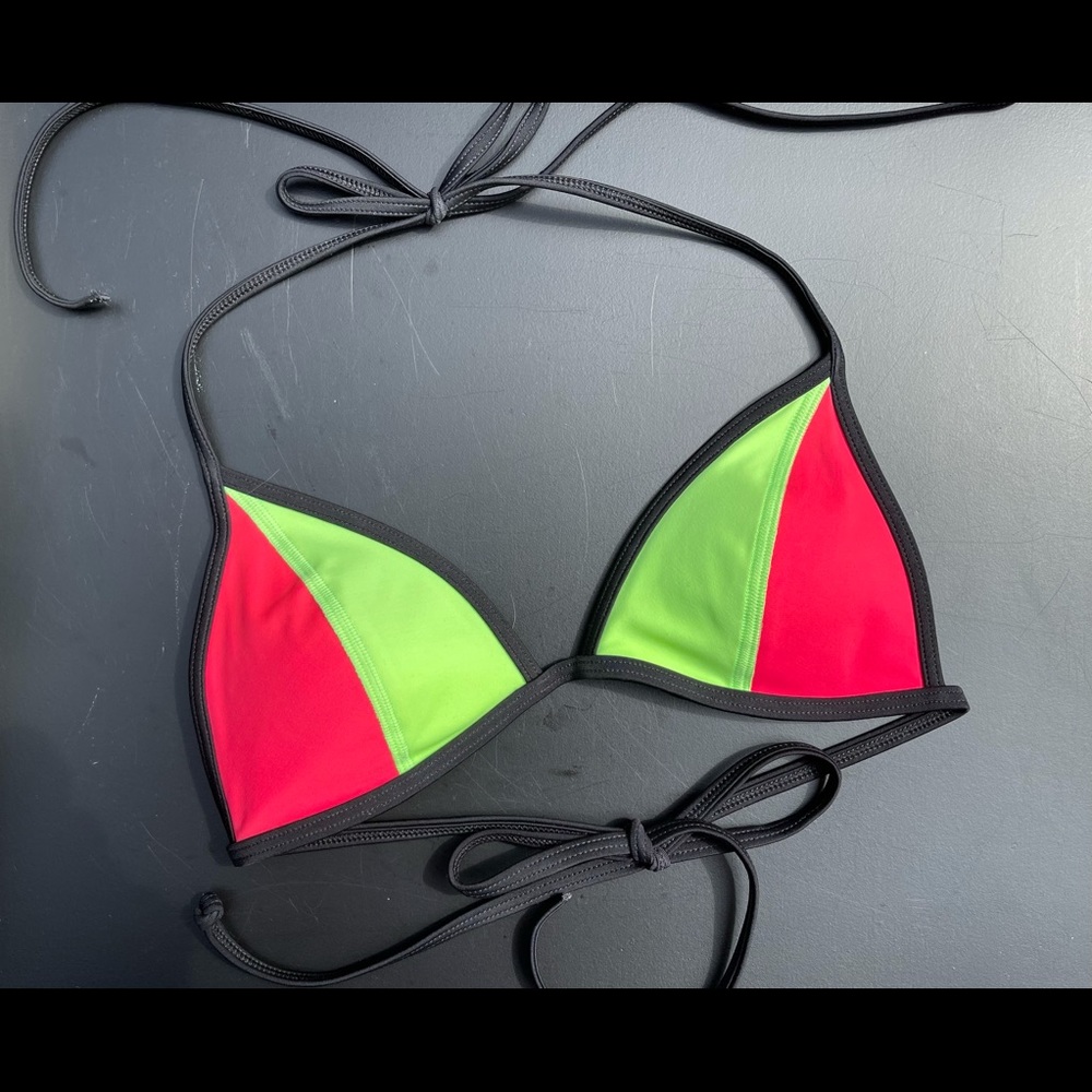 PINK Victoria’s Secret Swim Top